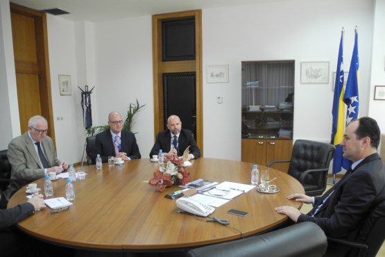Zamjenik predsjedavajućeg Doma naroda Safet Softić razgovarao sa specijalnim predstavnikom PSOSCE-a za Jugoistočnu Evropu